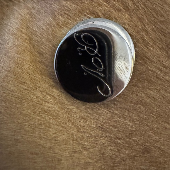 ROGER VIVIER — BEAUTIFUL and RARE — Ponyhair and leather bag

Handbag--Purse - Picture 5 of 5